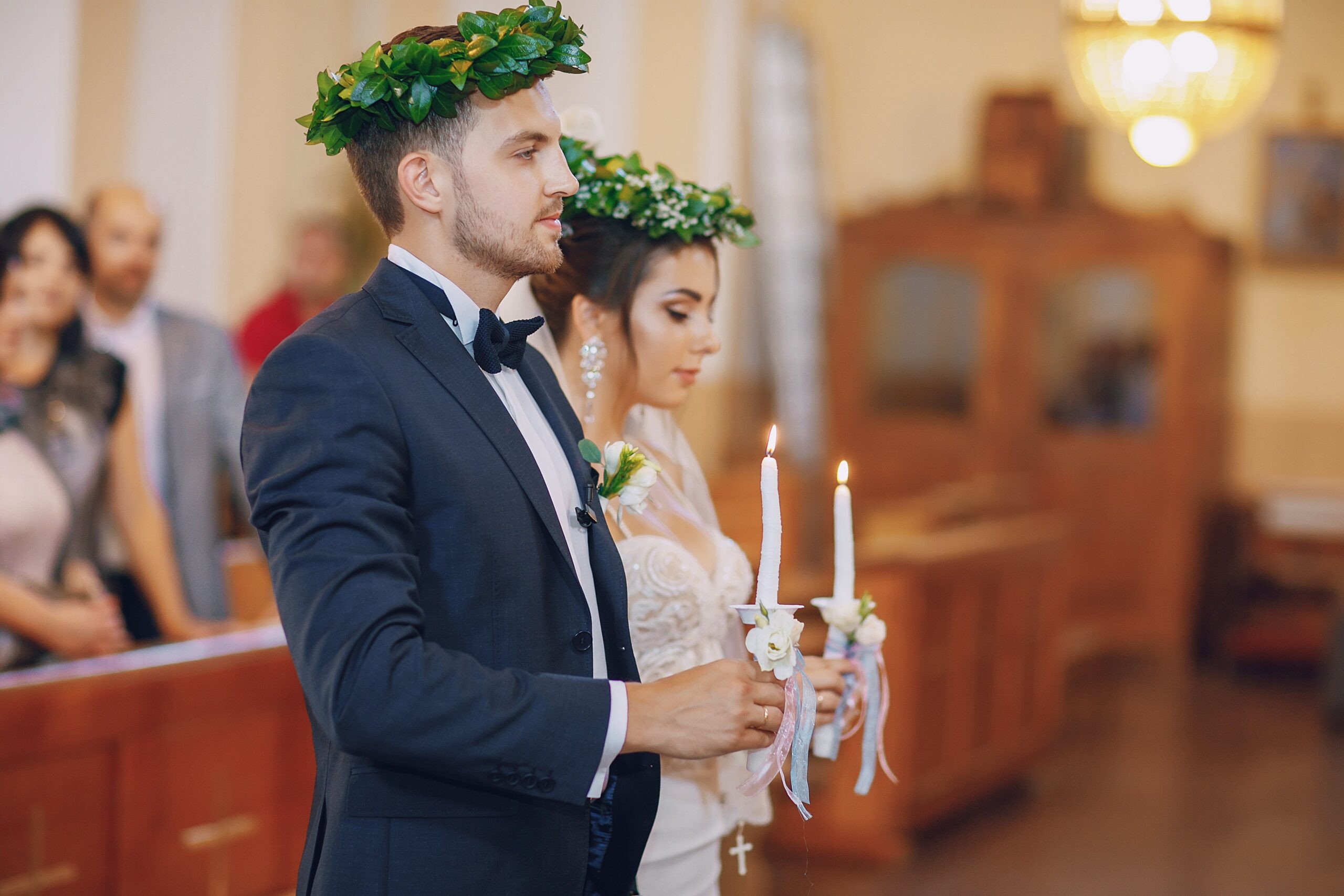 Cununia religioasă: Ce să întrebi preotul înainte de nuntă