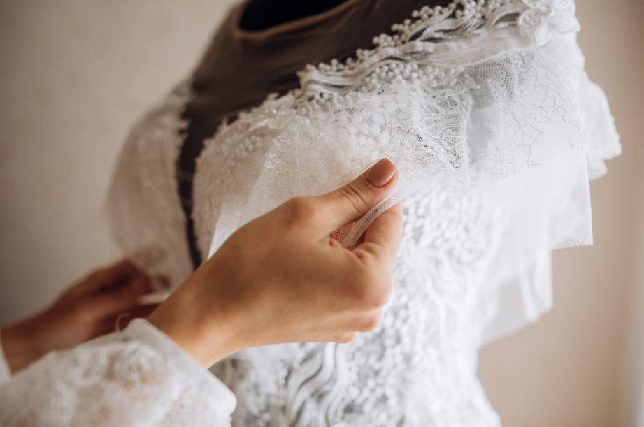 transformarea rochiei de mireasă după nuntă