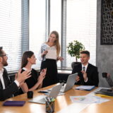 Reuniune corporativă organizată la Momento Ballroom în București